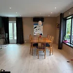 Spacious Detached House With Garden Perfect For Ons & דירה