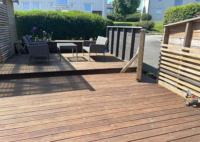 Spacious Detached House With Garden Perfect For Ons & Lejlighed