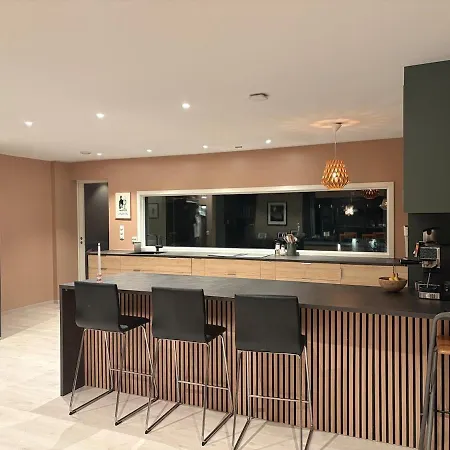 Spacious Detached House With Garden Perfect For Ons & شقة ستافانجر